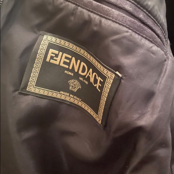 Fendace Gold Baroque Bomber Jacket NWT - Picture 7 of 8